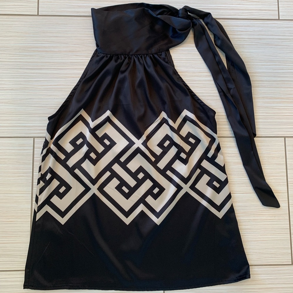 XX3: High neck tank top, Small, Black and cream pattern